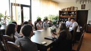 Студенти получиха сертификати за стаж в Община Русе