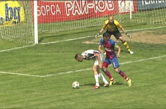 Тенчо Тенев: При нашите резултати е нормално да изпаднем