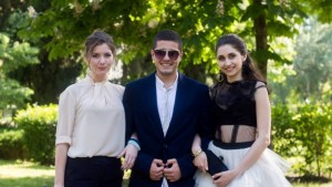 С емоционален спектакъл Немската изпрати випуск 2015