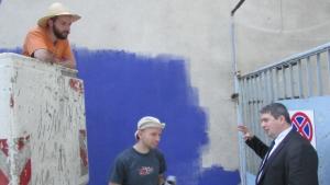 Огромна графити рисунка подари ГЕРБ на горнооряховчани за 145та годишнина