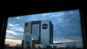 Изстрелват за тестова мисия загадъчния космически самолет X37B на САЩ