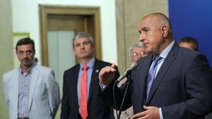 Вноските за пенсия ще се вдигнат с по 1 през