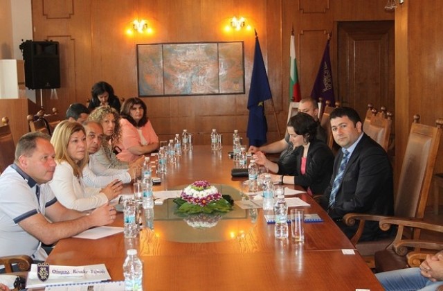 Община В. Търново бе домакин на среща между бизнеса и турското консулство