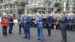 Над милиард повече приходи са събрани за първите месеци на