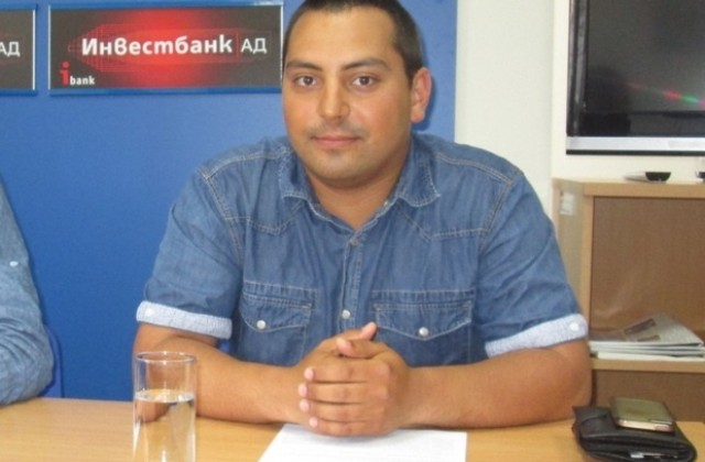 Плевенчанин беше на 5-месечен стаж в Посолството ни във Вашингтон - САЩ