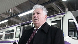 Технически проблем спря за час метрото между Централна гара и