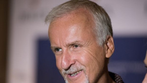 Режисьорът Джеймс Камерън разработи дизайна на слънчеви батерии