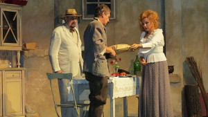 Спускат завесата на Тарарабумбия