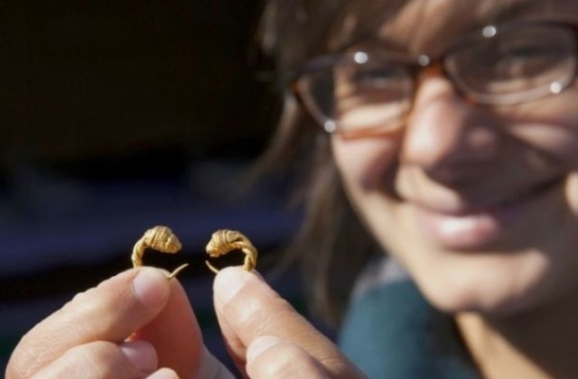 Представят съкровището от Свещари в Лондон, но в снимки