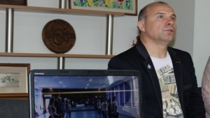 В Димитровград танцуват валс за световен рекорд