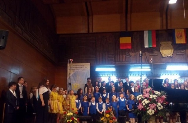 Хор „Св. Георги Победоносец“ с концерт за 24 май