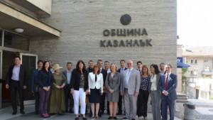 Посланиците на Норвегия и Швеция и членове на Българоскандинавската търговска