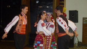 Събор с народни борби и песни спретват и тази година