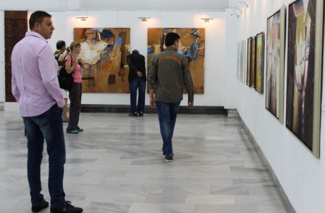 Ремонтират благоевградската галерия