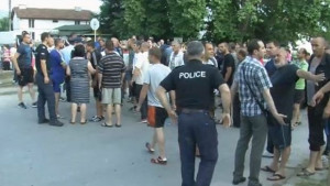 Искат премахване на ромския квартал Кремиковци