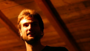 Помощ за два месеца текущи разходи на тежко болен колега