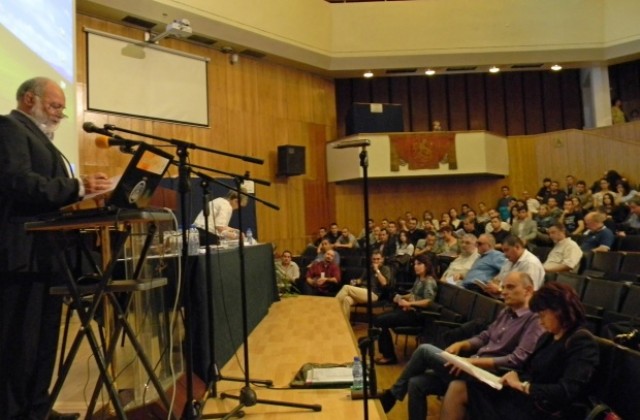 Преизбраха проф. Радослав Радев за председател на Общото събрание на ВТУ