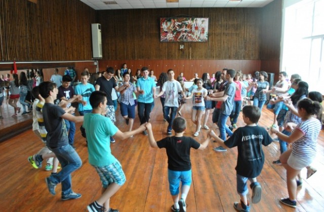 Кметът Пламен Стоилов посети обновената база на ОДЦКИ