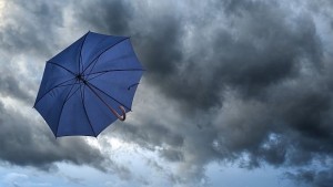 Жълт код за гръмотевични бури и валежи в 13 области