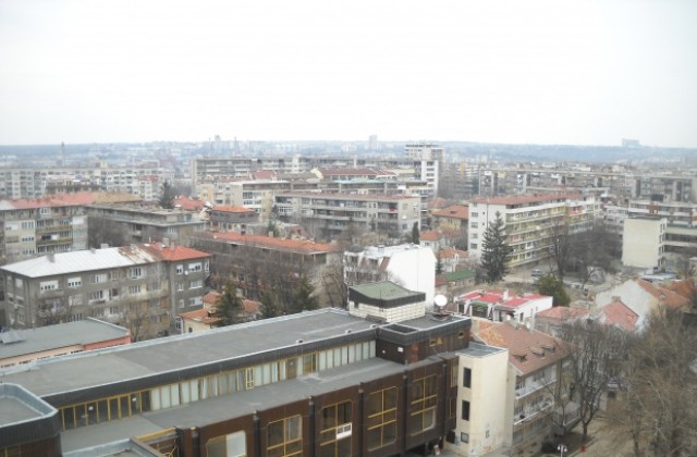 Спешно се продава апартамент до болницата в Добрич