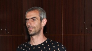 Убилият съседа си в Димитровград остава в ареста