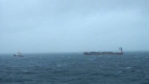 Товарен кораб гори в Северно море