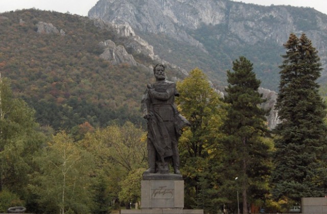 Откриват „Ботеви дни 2015