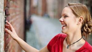 Звънец известява кой стои пред входната врата