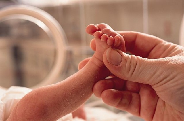 Американско семейство отпразнува раждането на стотното си внуче