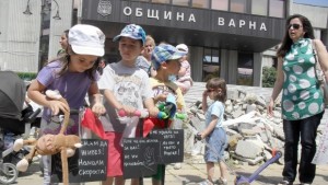 Майката на прегазената на пешеходна пътека Лора организира кръгла маса