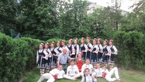 Златен медал за танцьорите от ДЮТА Кюстендилче и препоръка за