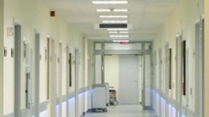 Протестът на онколозите продължава