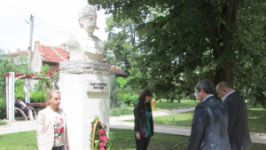 С историческа възстановка и заряпроверка Горна Оряховица почита героите си