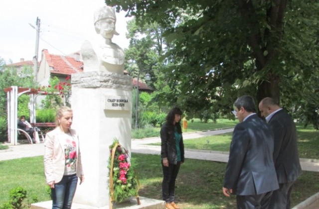 С историческа възстановка и заря-проверка Горна Оряховица почита героите си