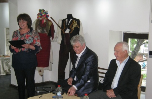 Представиха историята на Дупница в труд от 620 страници