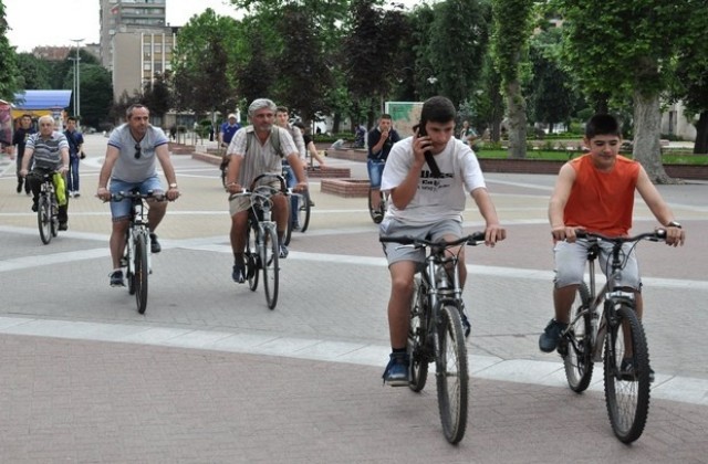 Местният парламент отхвърли искането за велоалеи в центъра