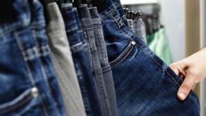 Google разработва съвместно с Ливайс облекло свързано с интернет