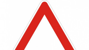 Жители на кв Герена поискаха легнал полицай