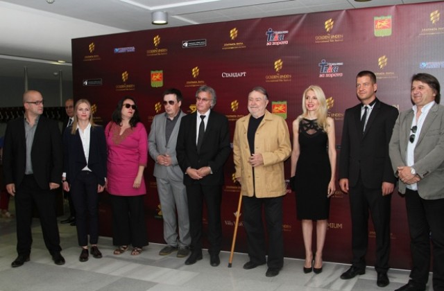 Куп звезди уважиха откриването на Златната липа 2015