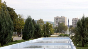 Слънчево и още потопло