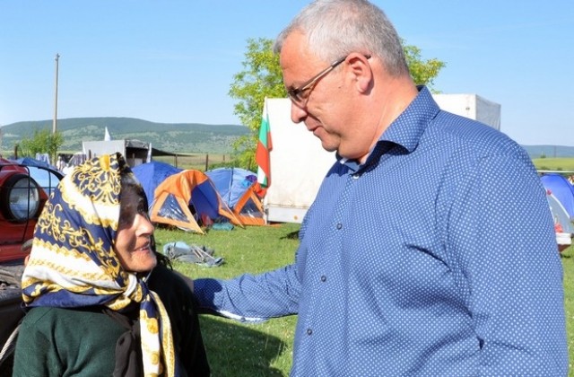 81-годишна жена е най-възрастната походничка от Козлодуй до Околчица