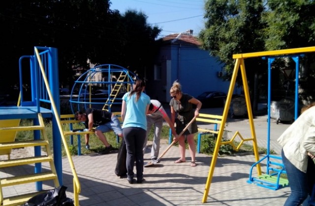 Община Русе се включи в кампанията „Да изчистим България заедно“