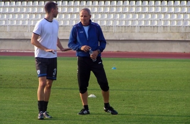 Черно море предлага договор на Буркхард, интересува се от Бурабия