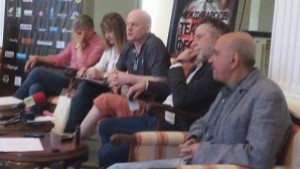 Български емигранти от цял свят искат да гледат Хъшове