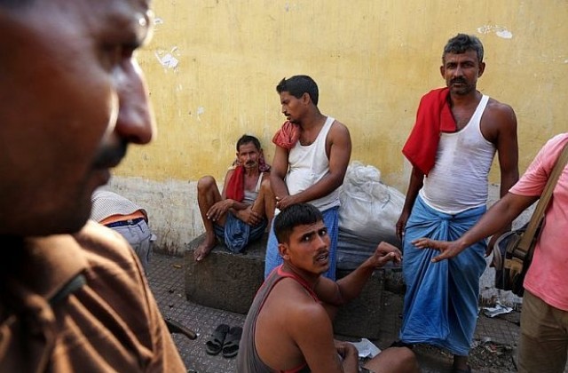Над 2300 станаха жертвите на горещините в Индия