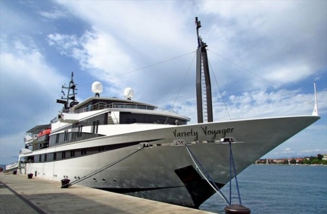 Още един бутиков кораб акостира във Варна