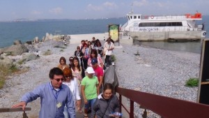 Общински съветници подариха екскурзия на бургаските деца