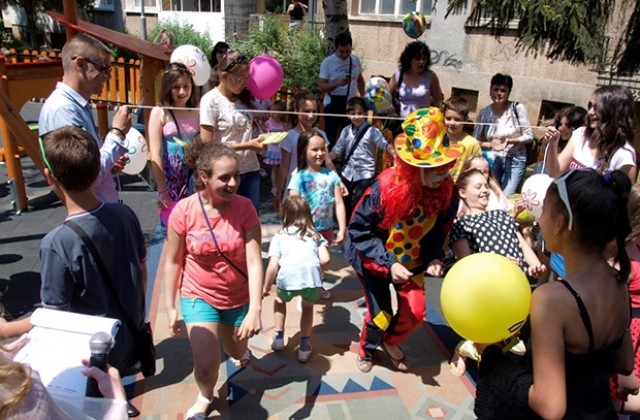 ПП ГЕРБ подари празник на децата от Враца