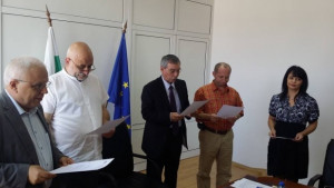 ВТУ с четирима зам ректори