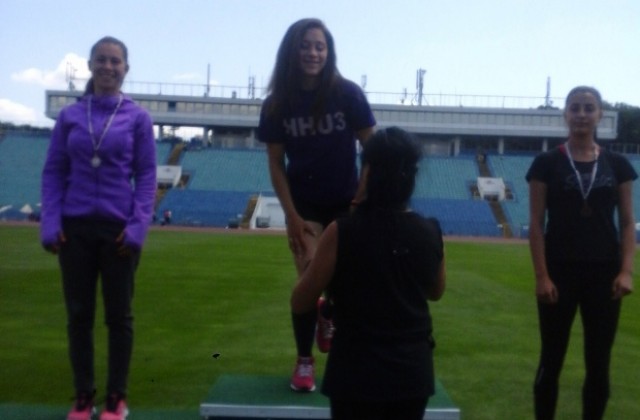 Две търновки със злато и сребро от Държавното първенство по лека атлетика